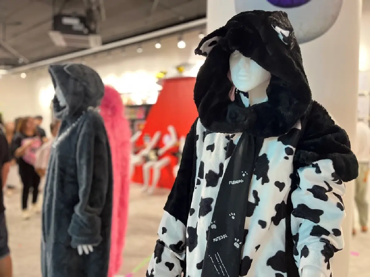 PARADOXXXHIBITION นิทรรศการเดี่ยวครบ 30 ปี วงดนตรี พาราด็อกซ์