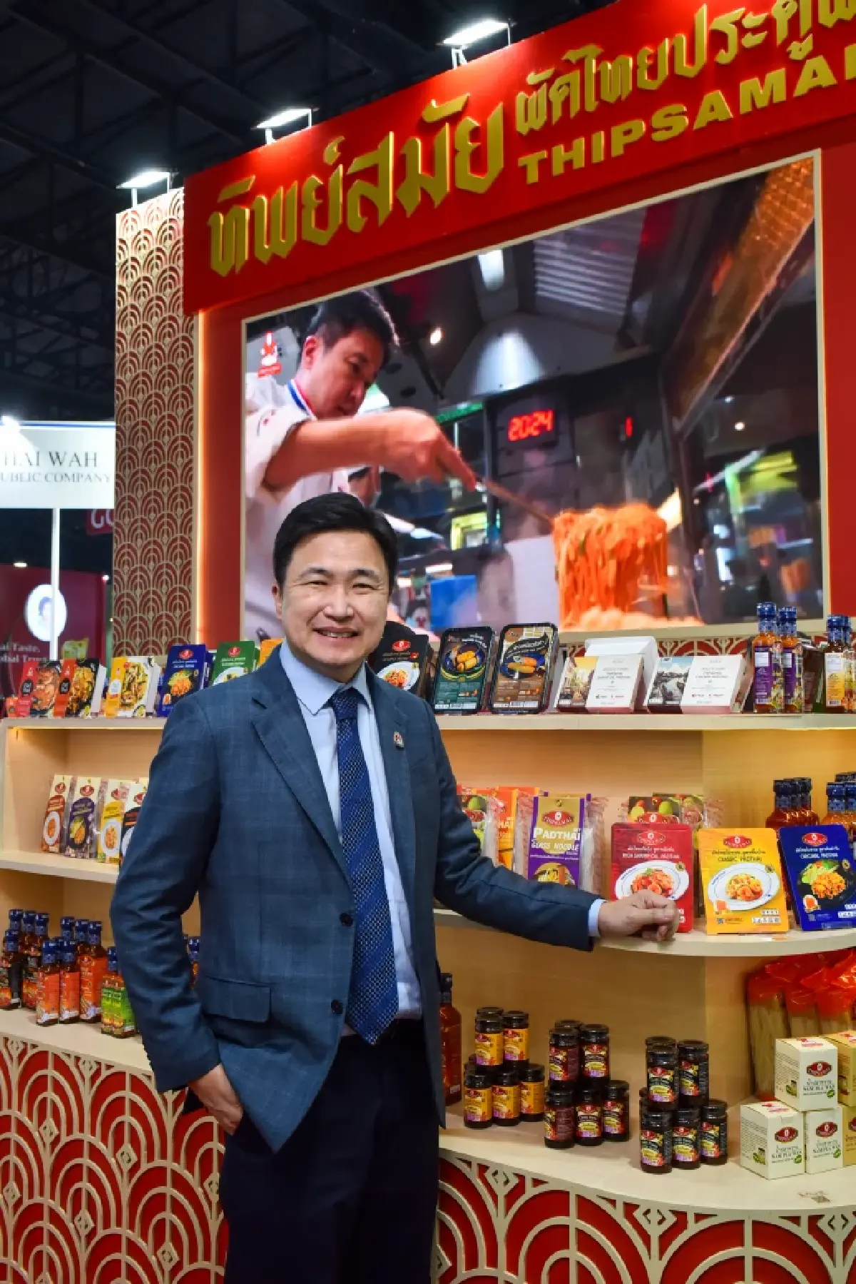 ‘ผัดไทยประตูผี’ ทำเงินไป ‘54 ล้านบาท’ มองพนักงานคือผู้มีพระคุณ โปะหนี้กยศ. แบ่งยอดขายให้ด้วย