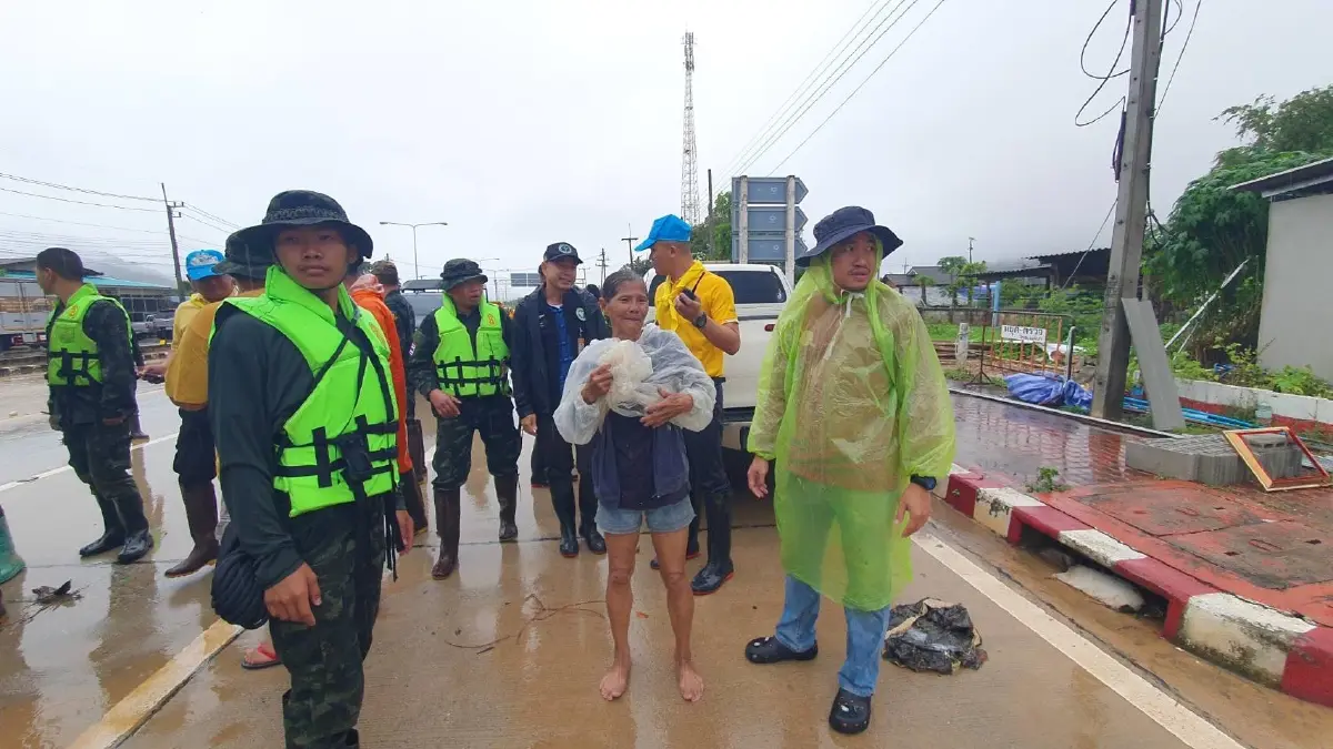 ทบ. ระดมกำลังช่วยน้ำท่วม เชียงราย วิกฤติ 5 อำเภอ กระทบกว่า 4,400 ครัวเรือน