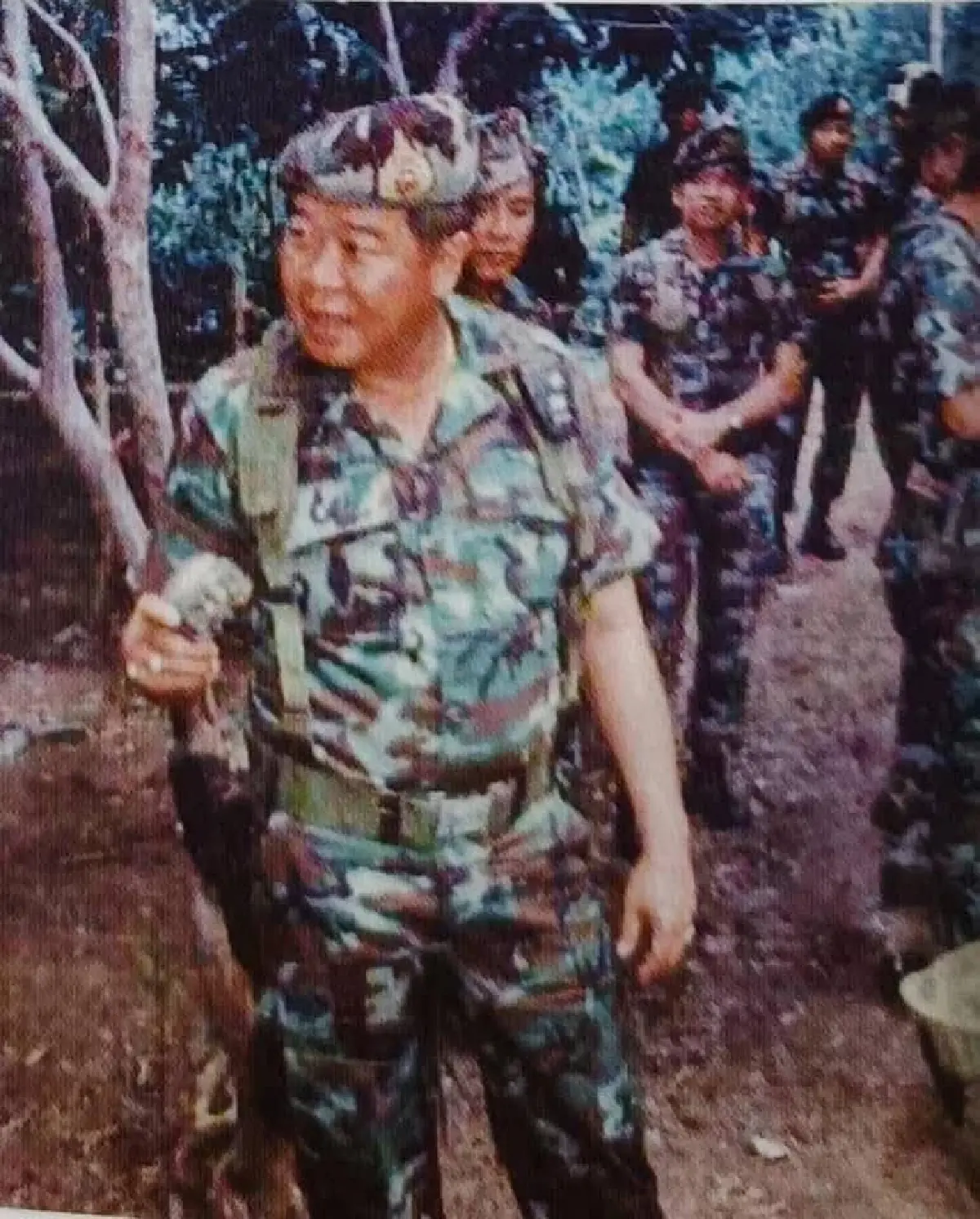 ‘บิ๊กป้อม’ ซัด รัฐบาล อ่อน ‘กัมพูชา’ ไม่เกรงใจ ลั่น ล้ำอธิปไตย ต้องตอบโต้