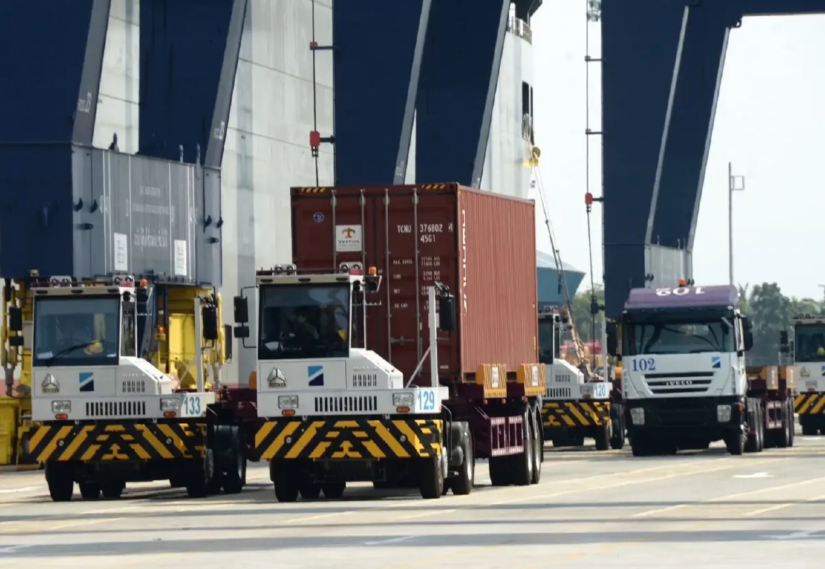 กทท. เปิดตัวระบบ LCP Truck Queue ส.ค.นี้ แก้ปัญหารถติดในท่าเรือ