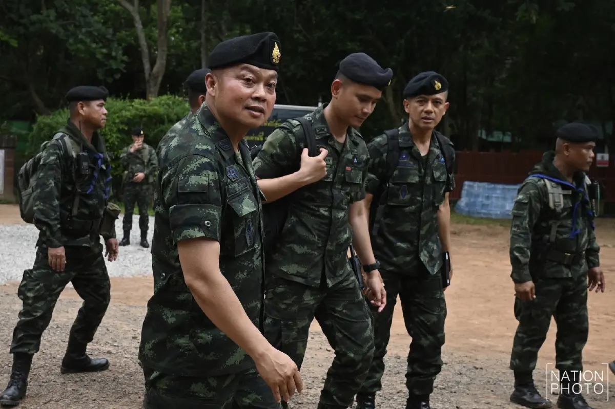 แม่ทัพภาคที่ 2 รุดเยี่ยมกำลังพล ลั่นปกป้องอธิปไตยของชาติเต็มที่