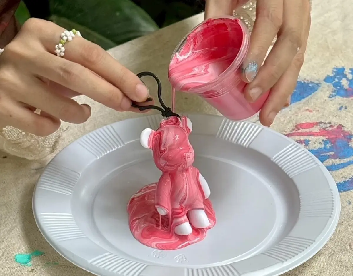 ควีนคริสติน่า เตรียมร่วมฉลอง Pride Month ในงาน Canvas of Pride