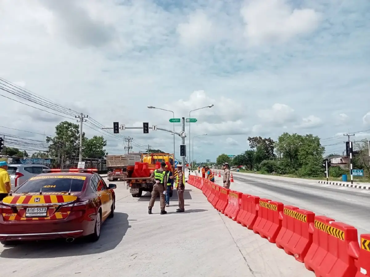ปิดถนนมิตรภาพ สี่แยกต้นตาล อ.พล กระทบทุกคน กลับกทม. หลังวันหยุด
