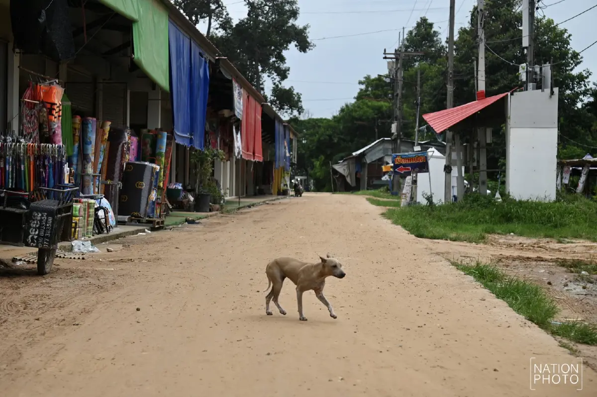 เผยภาพ 'ตลาดช่องจอม' เงียบเหงา หลังปรับเวลาเปิดด่าน 3 วัน/สัปดาห์