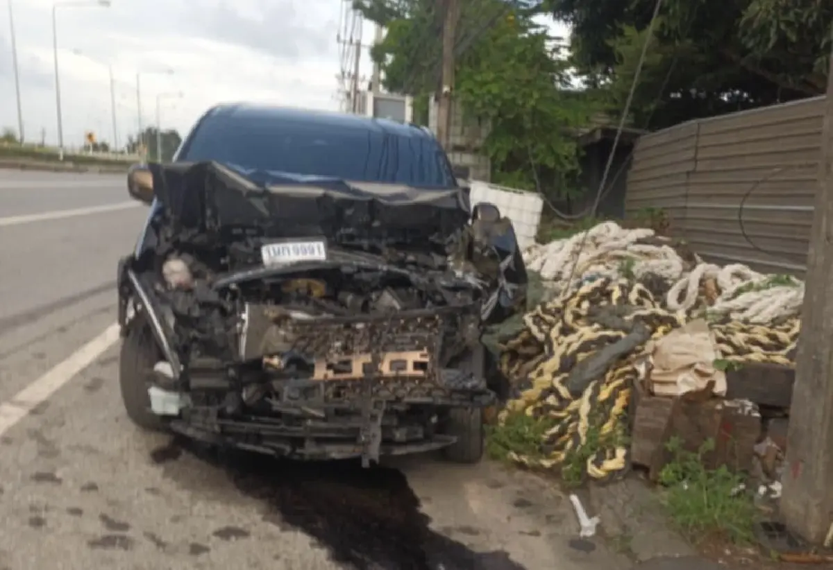 'บิ๊กดุง'อดีต ผบ.ทร. ประสบอุบัติเหตุรถชน กระดูกต้นคอร้าว