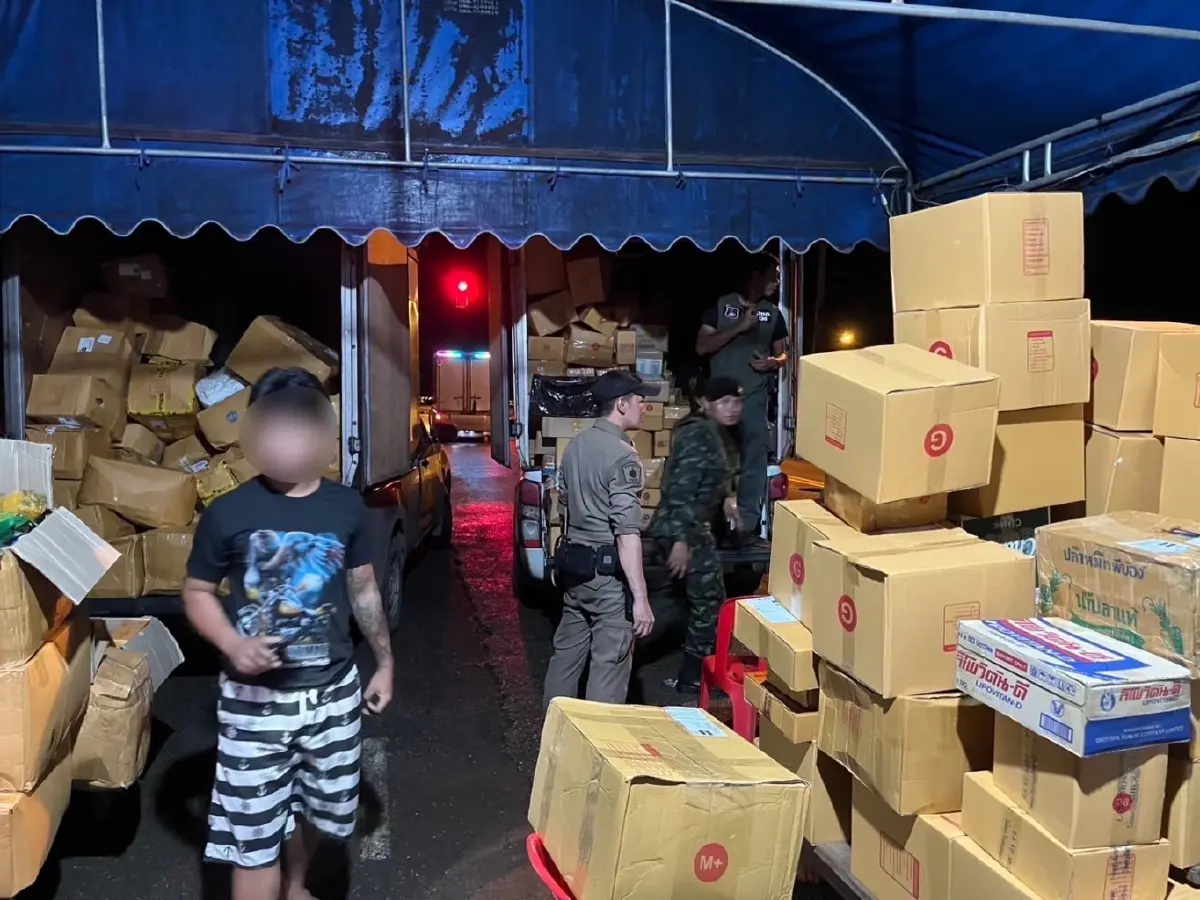 จับบุหรี่เถื่อนคาด่าน ปะปนส่งพัสดุส่งด่วน 'แพลตฟอร์มดัง' ตบตาไม่รอด
