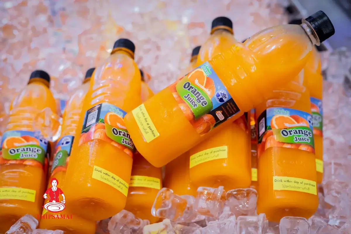 น้ำส้ม ‘ผัดไทยประตูผี’ เกิดได้เพราะแม่ป่วยเบาหวาน อร่อยจนห้างล็อตเต้-เซเว่นเกาหลี อยากได้!