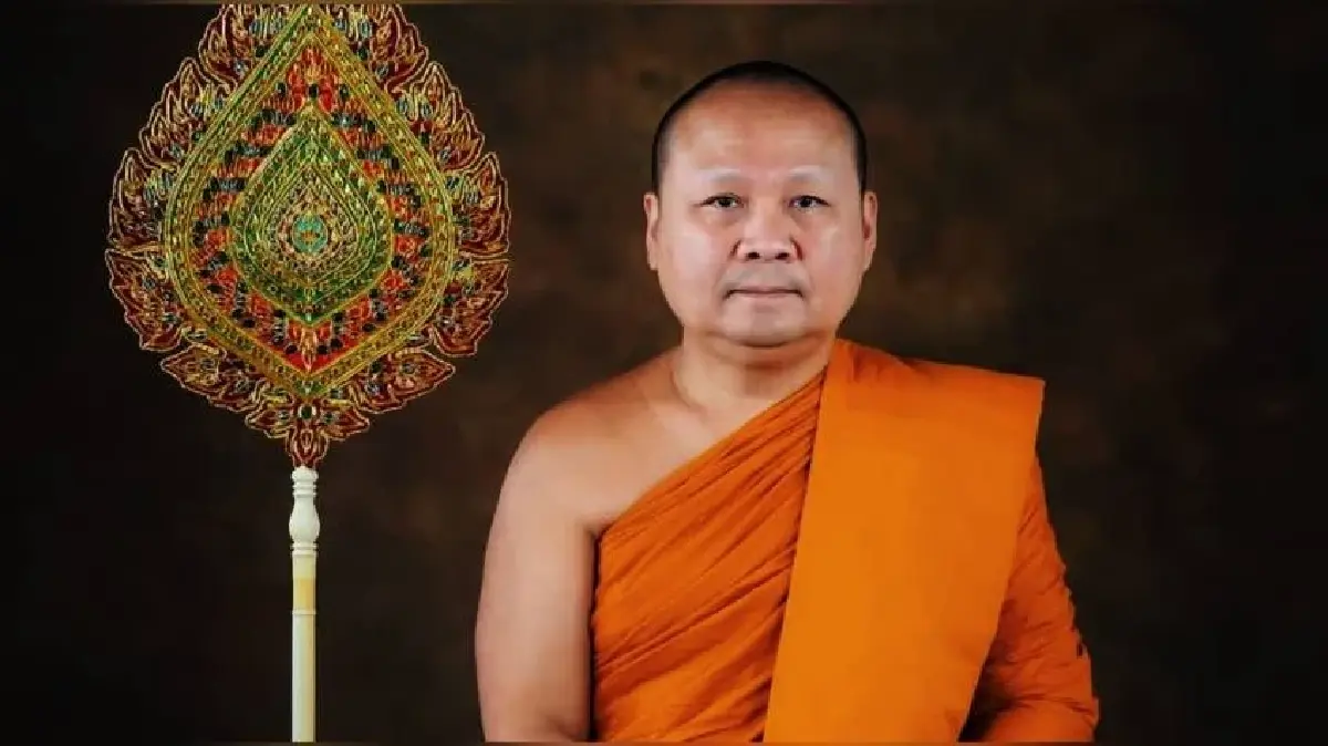 ย้อนรอย 'เจ้าคุณอาชว์' อดีตพระดัง ลาสิกขาปริศนา หนีข้ามโขง