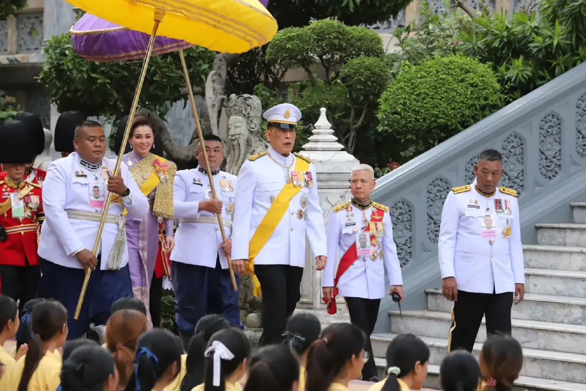 ในหลวง-พระราชินี เสด็จฯ ในการพระราชพิธีเฉลิมพระชนมพรรษาพระราชินี 3 มิ.ย. 68