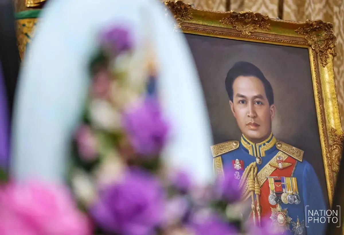 พระราชทานน้ำหลวงอาบศพ 'พล.อ.สุจินดา คราประยูร' อดีตนายกรัฐมนตรี