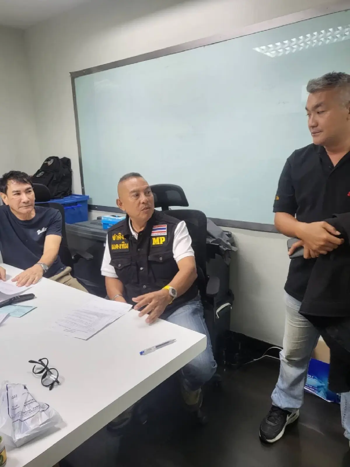 'ทูน หิรัญทรัพย์' ถูกรุมทำร้ายร่างกาย ล่าสุด จับคนร้ายแล้ว 2 ราย