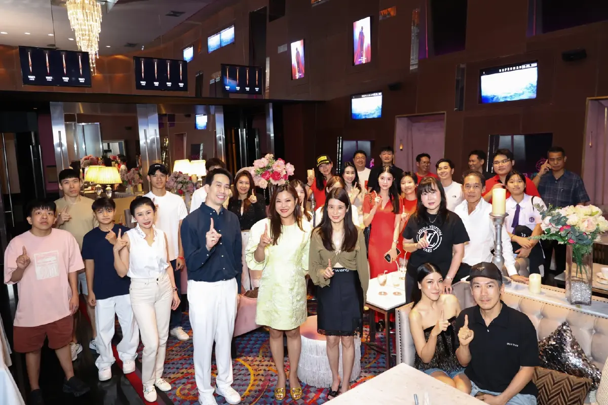 สยามพารากอน จับมือ Ferrari Owners Club Thailand จัดกิจกรรมชม F1 สุดเอกซ์คลูซิฟ