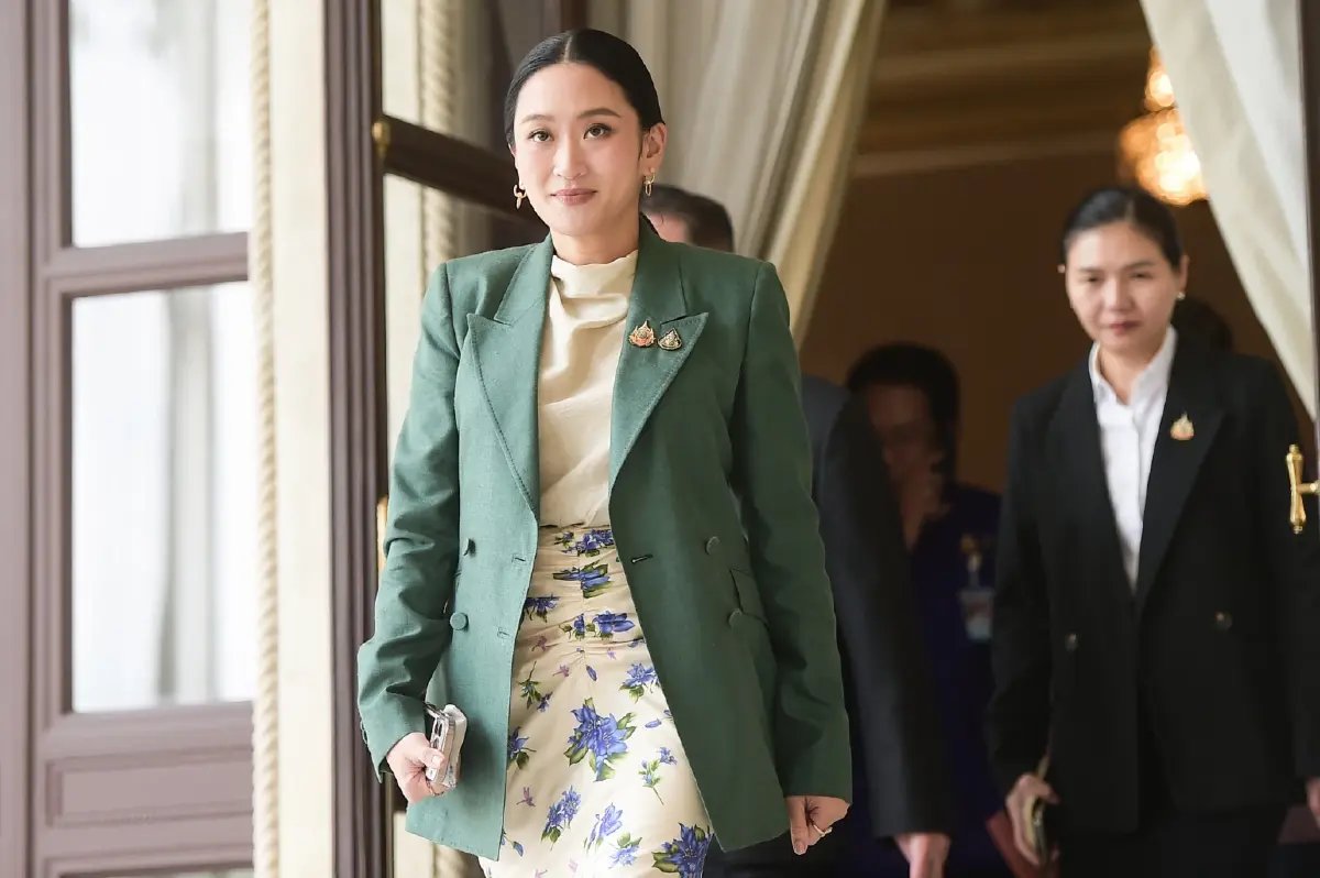 ฉากรบเกมแค้น ‘น้ำเงิน-แดง’  สงครามตัวแทน ‘เขย่าผู้นำ-เปลี่ยนนายกฯ'