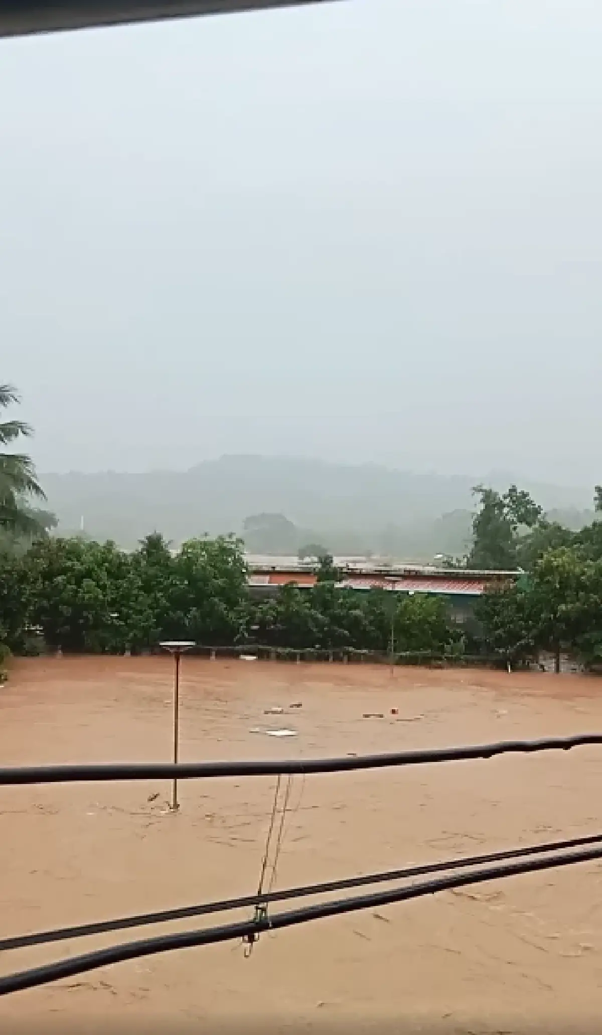 ด่วน ปภ. ส่งข้อความ เตือนน้ำท่วม 4 อำเภอ จ.น่าน ให้ยกของขึ้นที่สูง