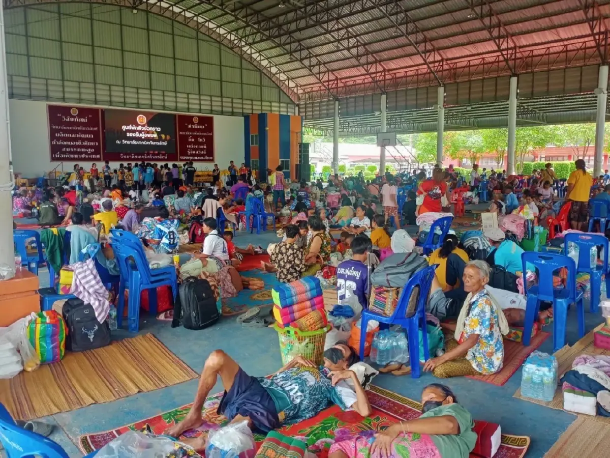 กรมชลประทาน จัดตั้งโรงครัว-ที่พักพิง ช่วยชาวศรีสะเกษจากเหตุปะทะชายแดนไทย-กัมพูชา