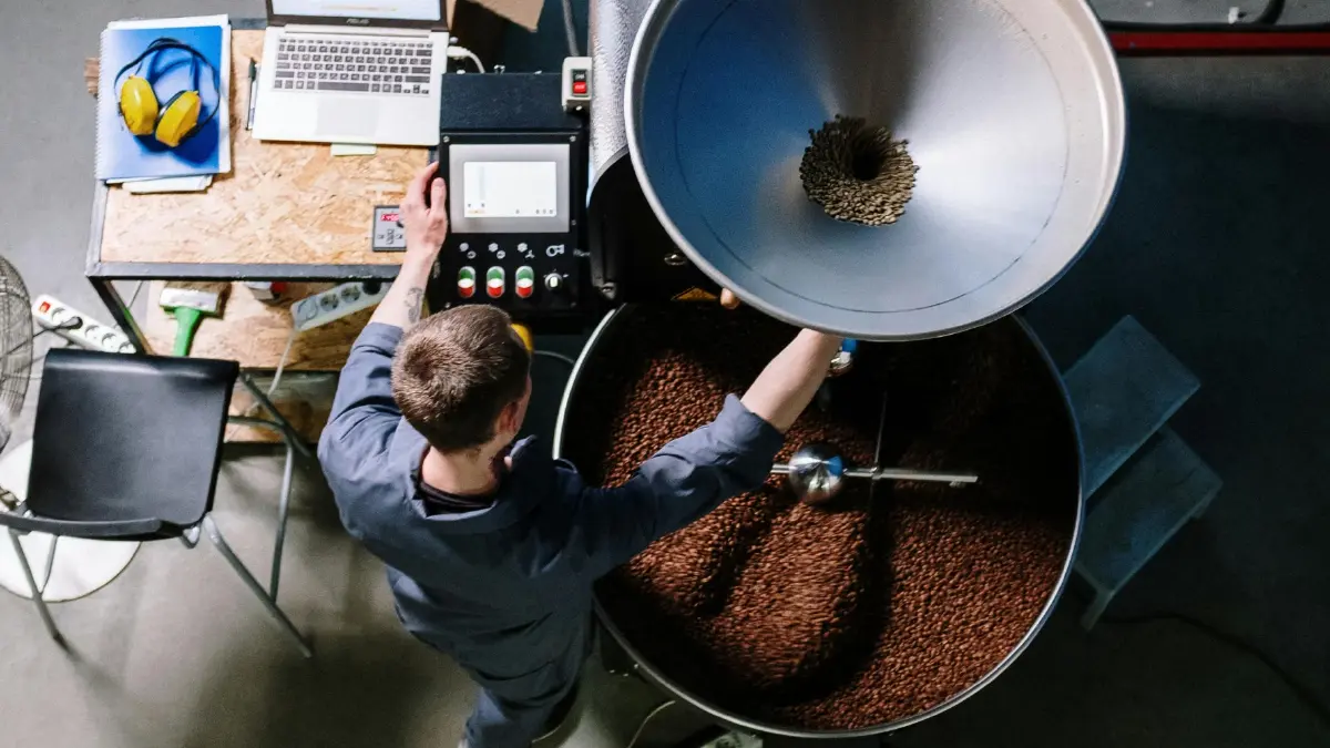 โลกกาแฟ 'แฮงค์หนัก' หัวจะปวด! สงครามภาษี 'สหรัฐ-จีน'