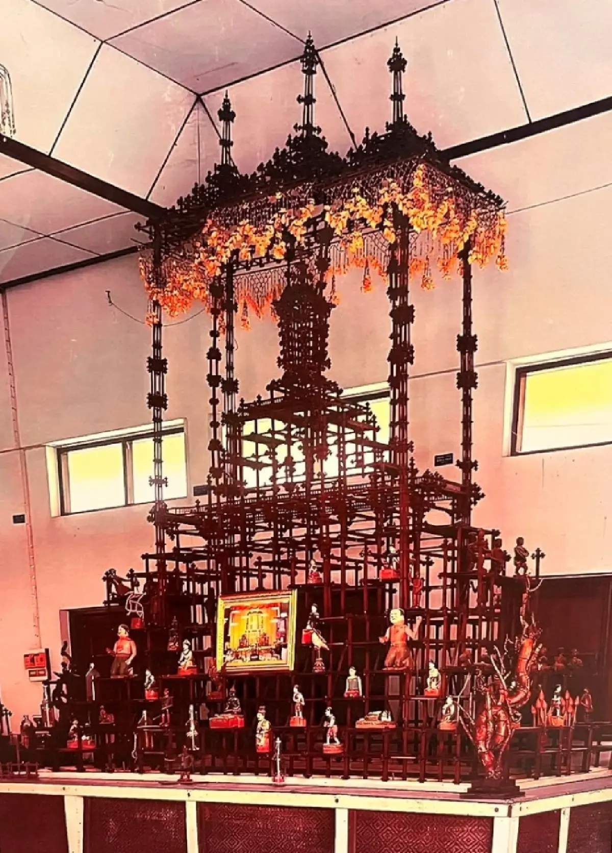 เถรอดเพล: ของเล่นโบราณ สู่สถาปัตยกรรมโมดูลาร์ลดคาร์บอน