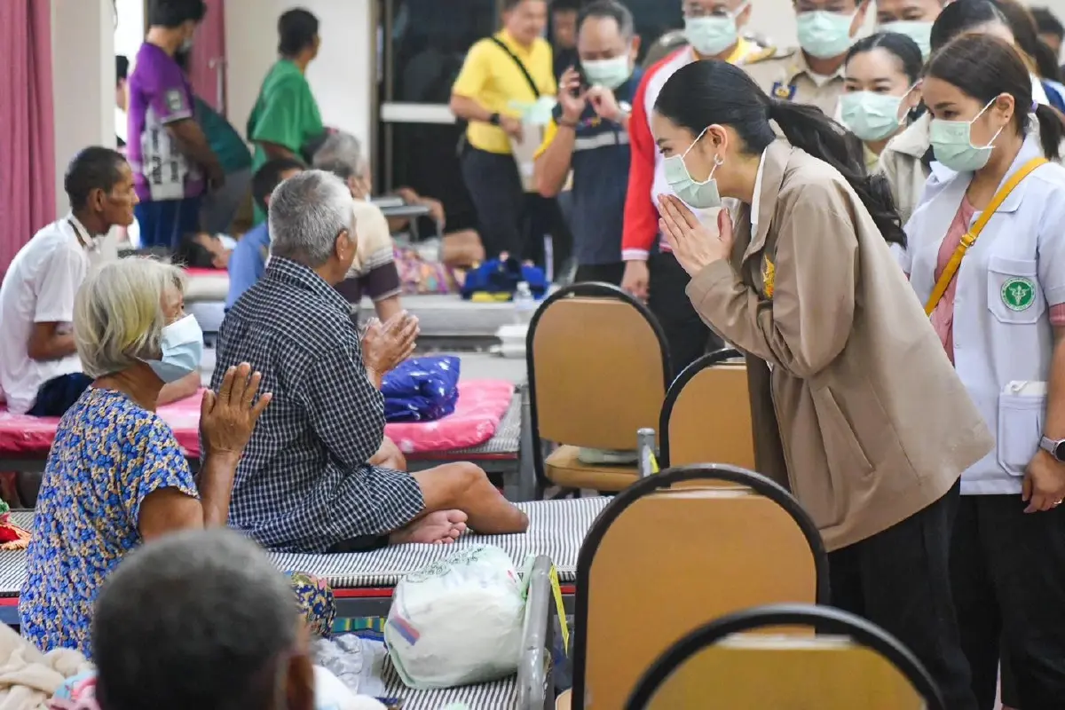 'แพทองธาร' เชื่อ 'รัฐบาล' เร่งคลี่คลายสถานการณ์ปะทะชายแดนได้