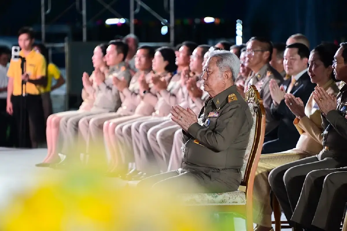 พระราชศรัทธา สืบสานโครงการทุนเล่าเรียนหลวงสำหรับพระสงฆ์ไทย