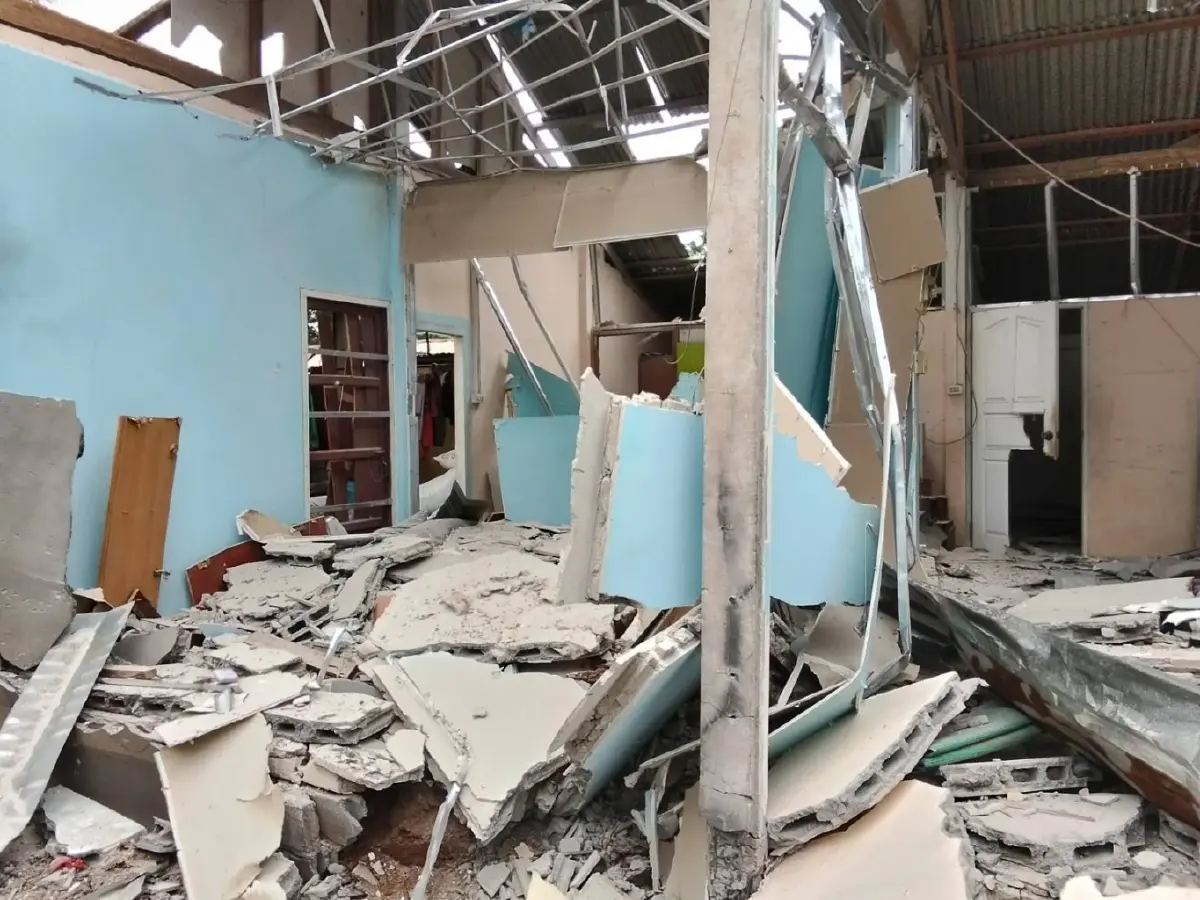 ทบ. เร่งอพยพชาวน้ำยืน หนี จรวด BM-21 'กัมพูชา' ยิงใส่ประชาชนต่อเนื่อง