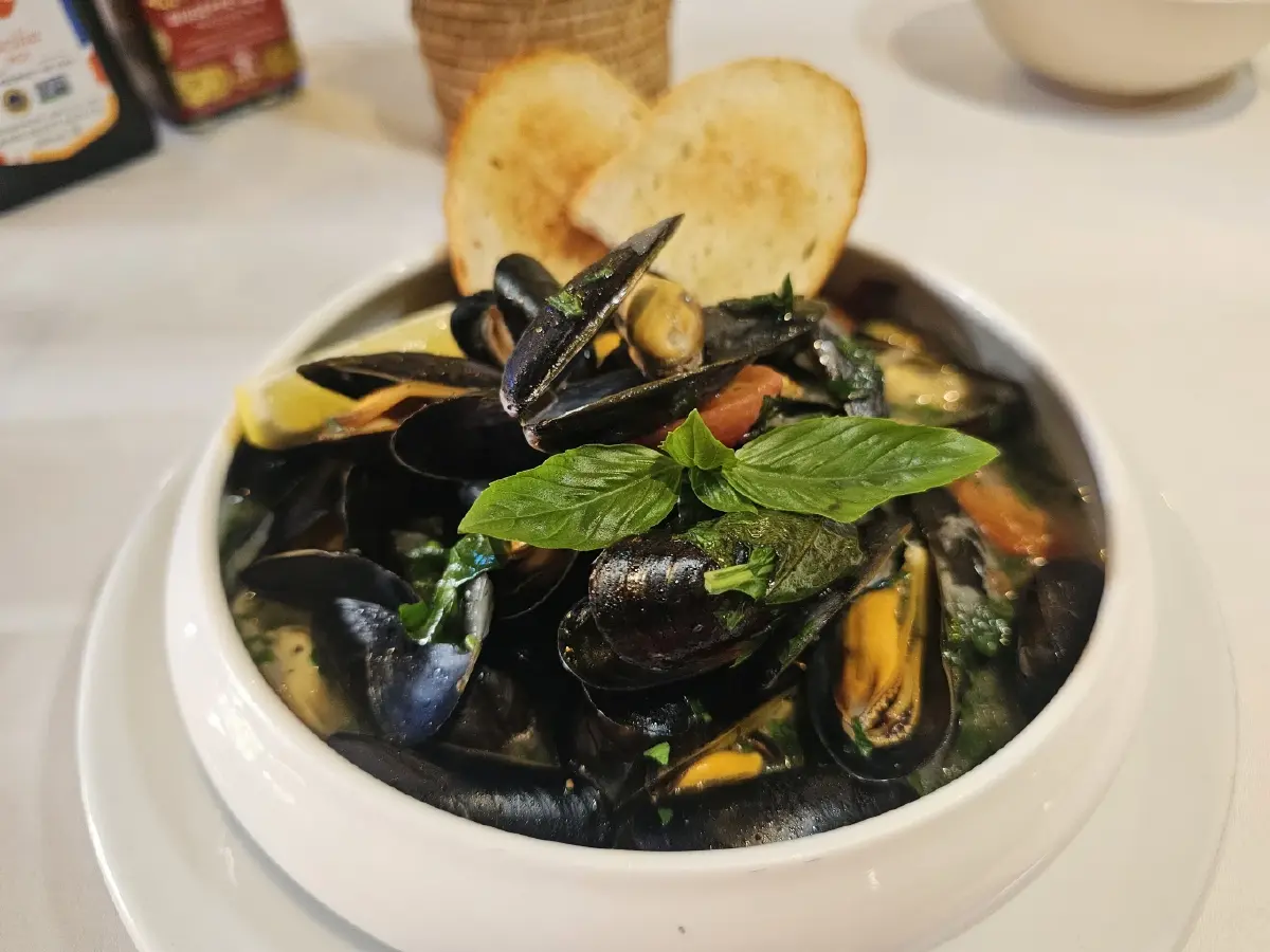 Starita Bangkok  ไม่ได้มีดีแค่  ‘พิซซ่าต้นตำรับ’ จาก นาโปลี