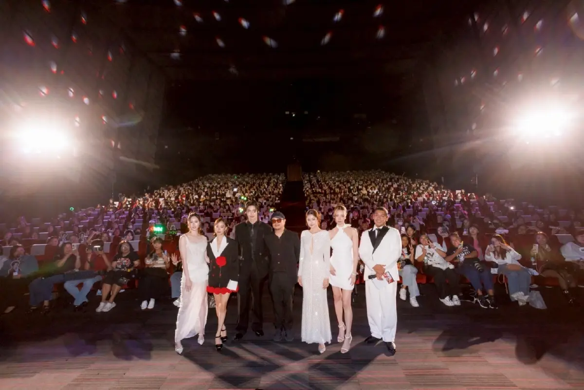 'วิน-เต้ย' นำทีมดูตอนแรกซีรีส์ 'บุหงาหมื่นภมร Enigma Black Stage First Screening'