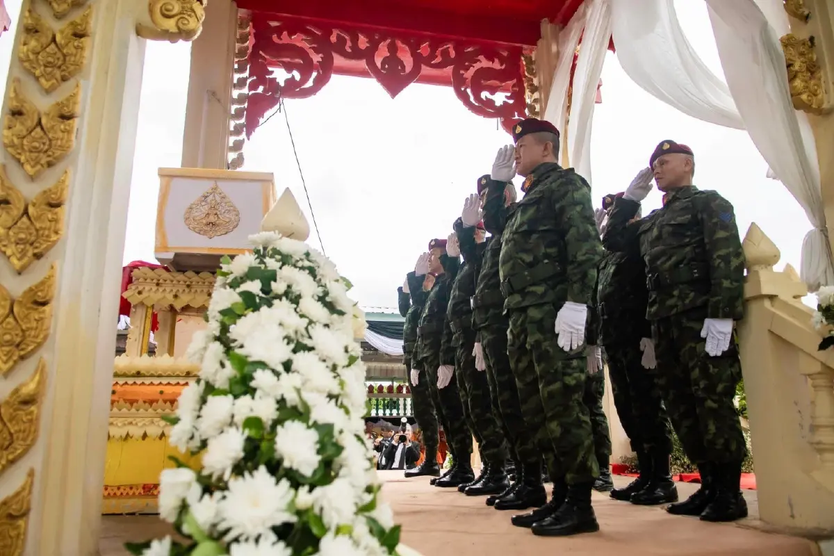 สดุดี 'ทหารกล้า' พระราชทานเพลิงศพ พร้อมเลื่อนยศ-ปูนบำเหน็จ