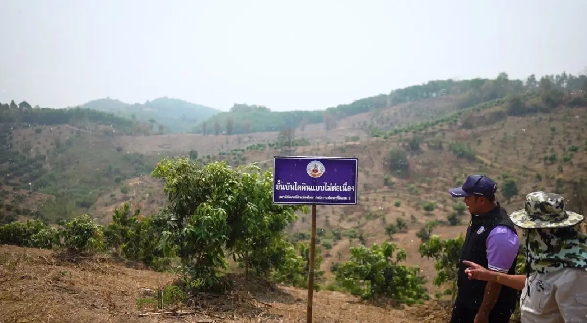 กรมพัฒนาที่ดิน พลิกฟื้นชีวิตเกษตรกรต้นน้ำ ด้วย บ้านเล็กในป่าใหญ่ และแม่วากโมเดล