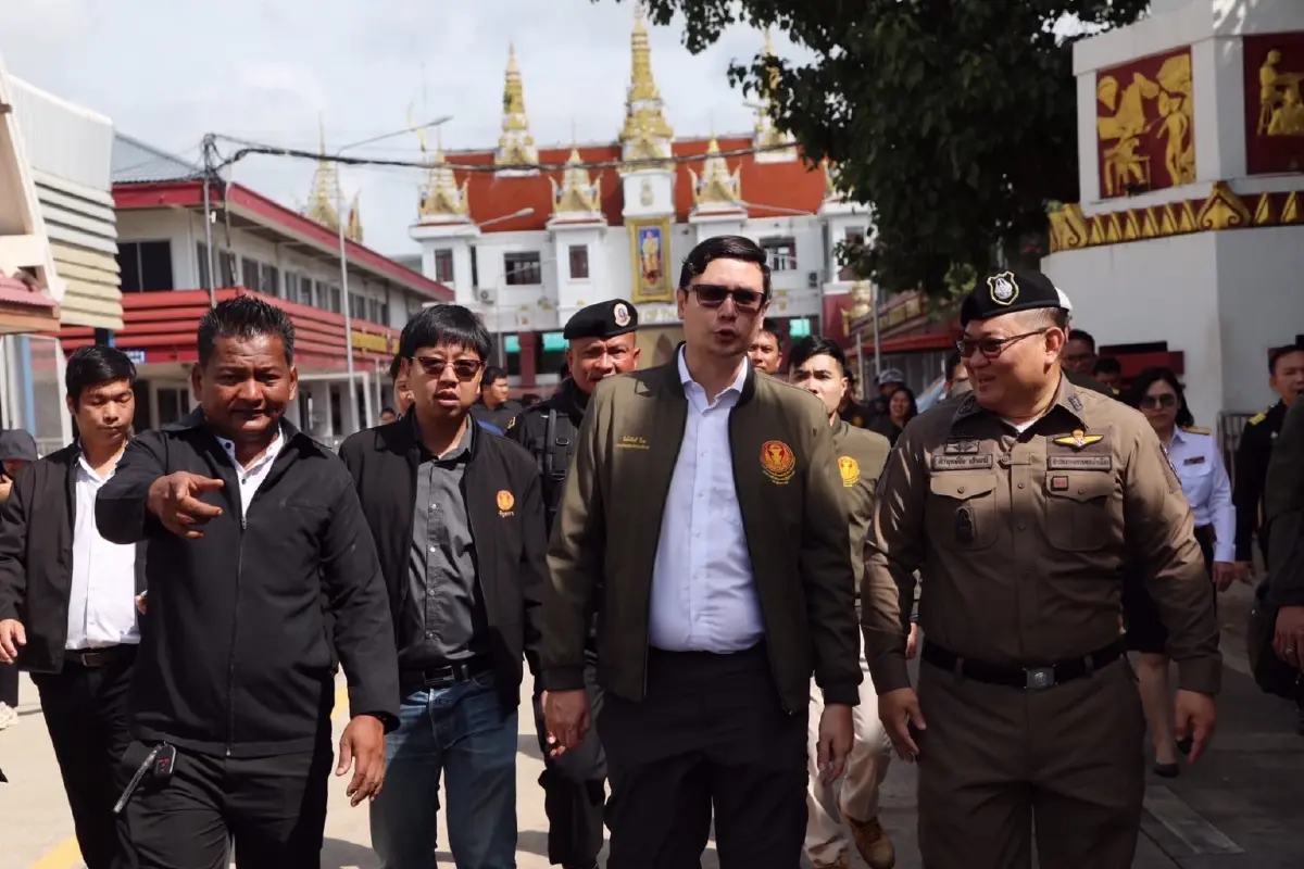 'โรม' เผยเบื้องหลัง 7 คนไทย 'คีย์แมน' ลวงคนเป็นแก๊งคอลเซ็นเตอร์