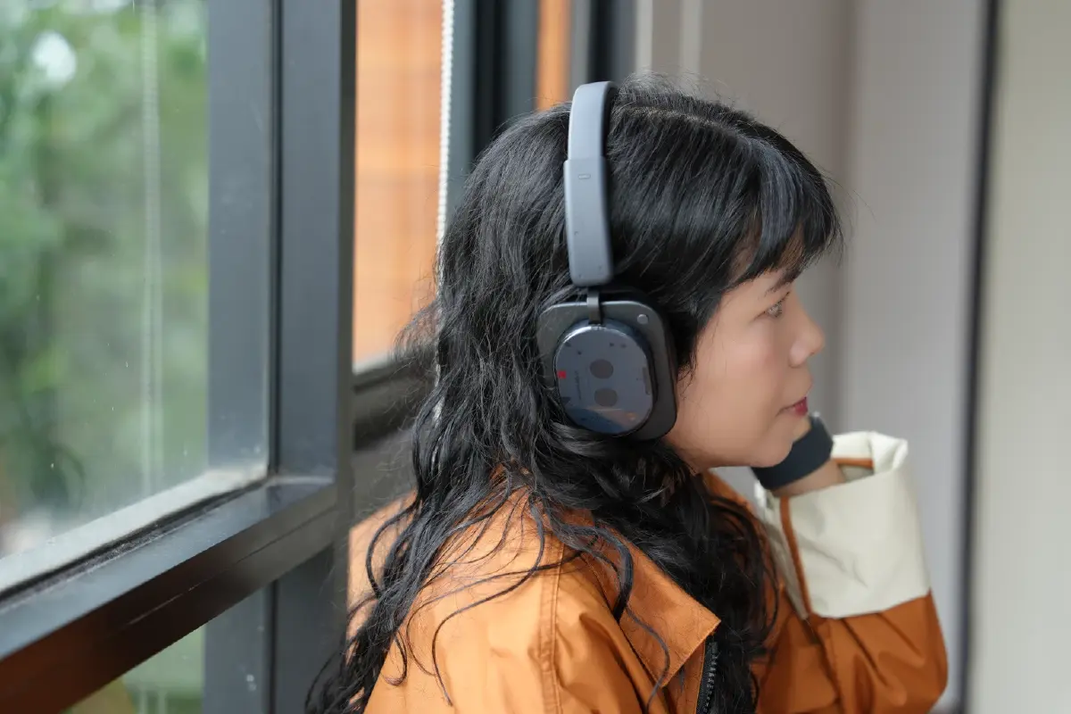 เห็นปุ๊บรู้ปั๊บ รีวิว 'Nothing headphone (1)' หูฟังสุดคูลสุดยูนีค