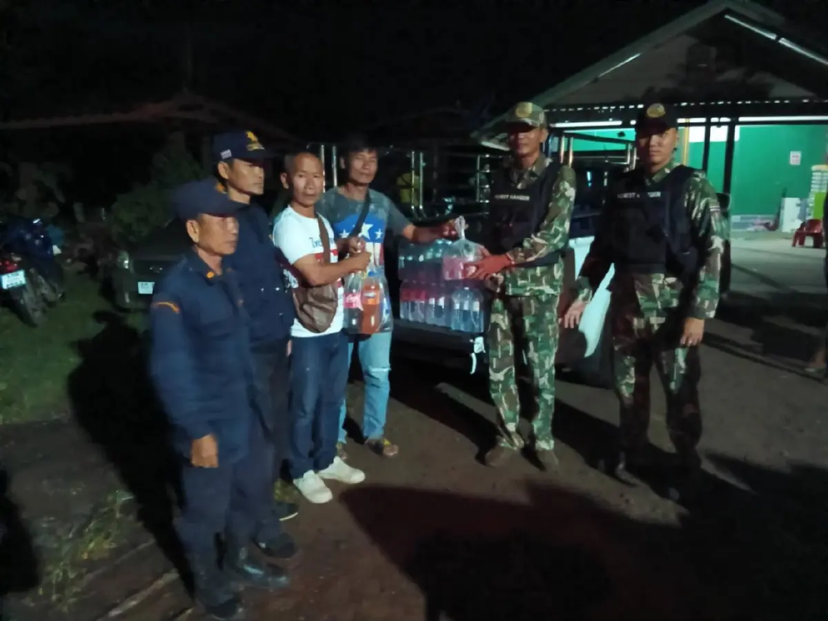 ชายแดนเดือด ขสป. ระดมพล พิทักษ์หมู่บ้าน ศรีสะเกษ-อุบลฯ ให้ปลอดภัย