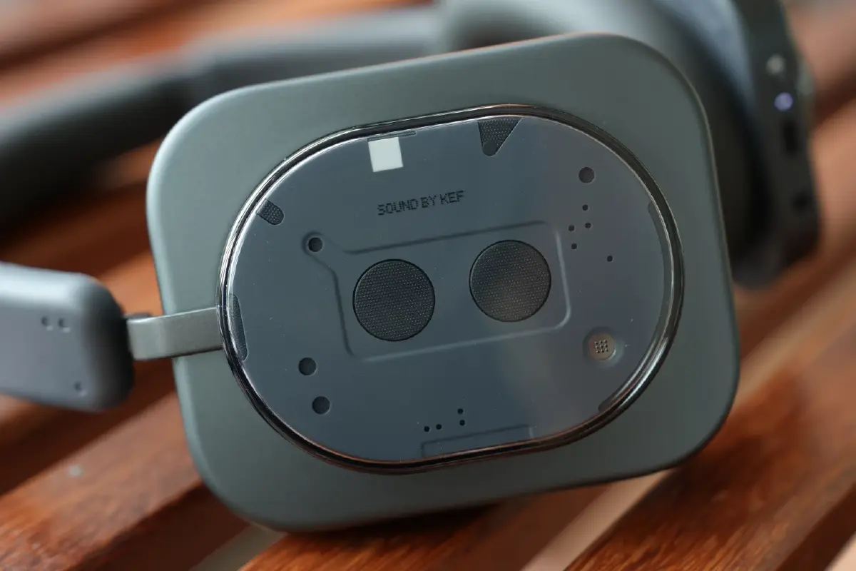 เห็นปุ๊บรู้ปั๊บ รีวิว 'Nothing headphone (1)' หูฟังสุดคูลสุดยูนีค