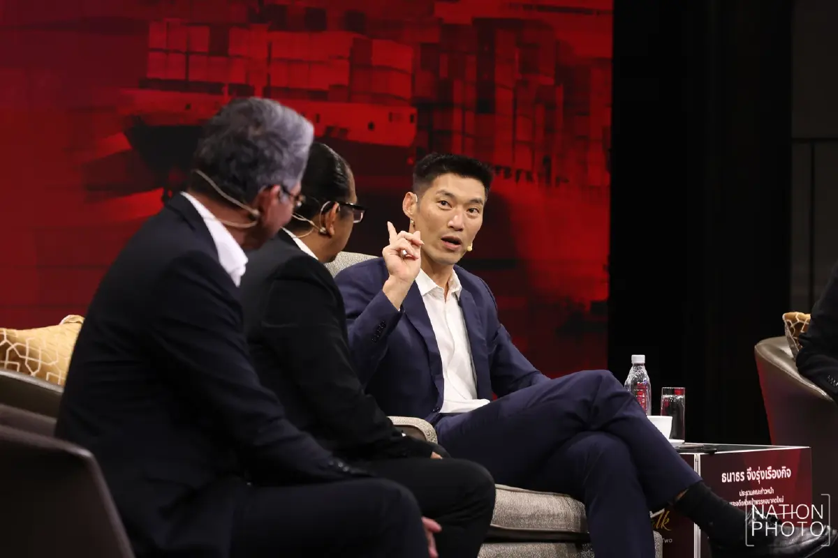 ‘ธนาธร’ ชี้มี ‘กลุ่มคน’ เคลื่อนการเมืองสู่ทางตัน หยุดเวลาเปลี่ยน