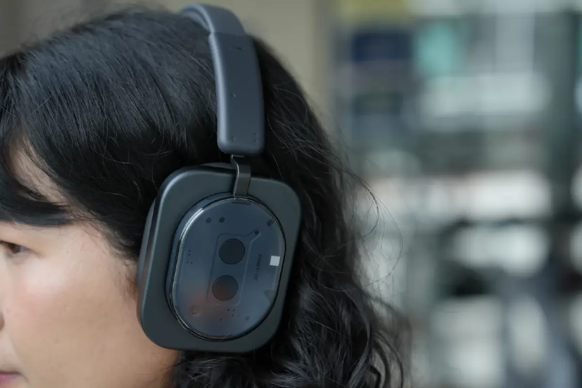 เห็นปุ๊บรู้ปั๊บ รีวิว 'Nothing headphone (1)' หูฟังสุดคูลสุดยูนีค