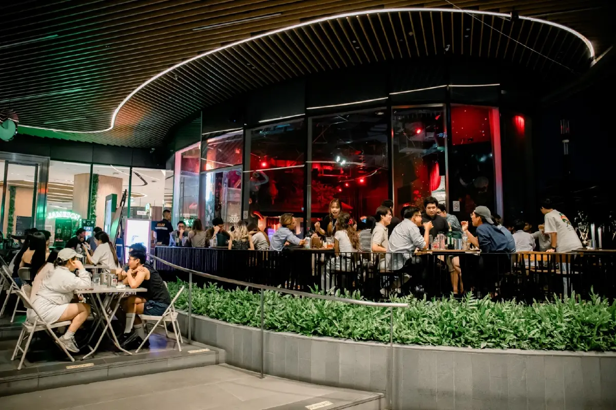 ‘ร้านเหล้า’  โตสวนทางเศรษฐกิจ! นักดื่มเปย์จ่ายไม่อั้นเหมือนเดิม ดัน ‘ชงเจริญ’ โตแรงต่อเนื่อง