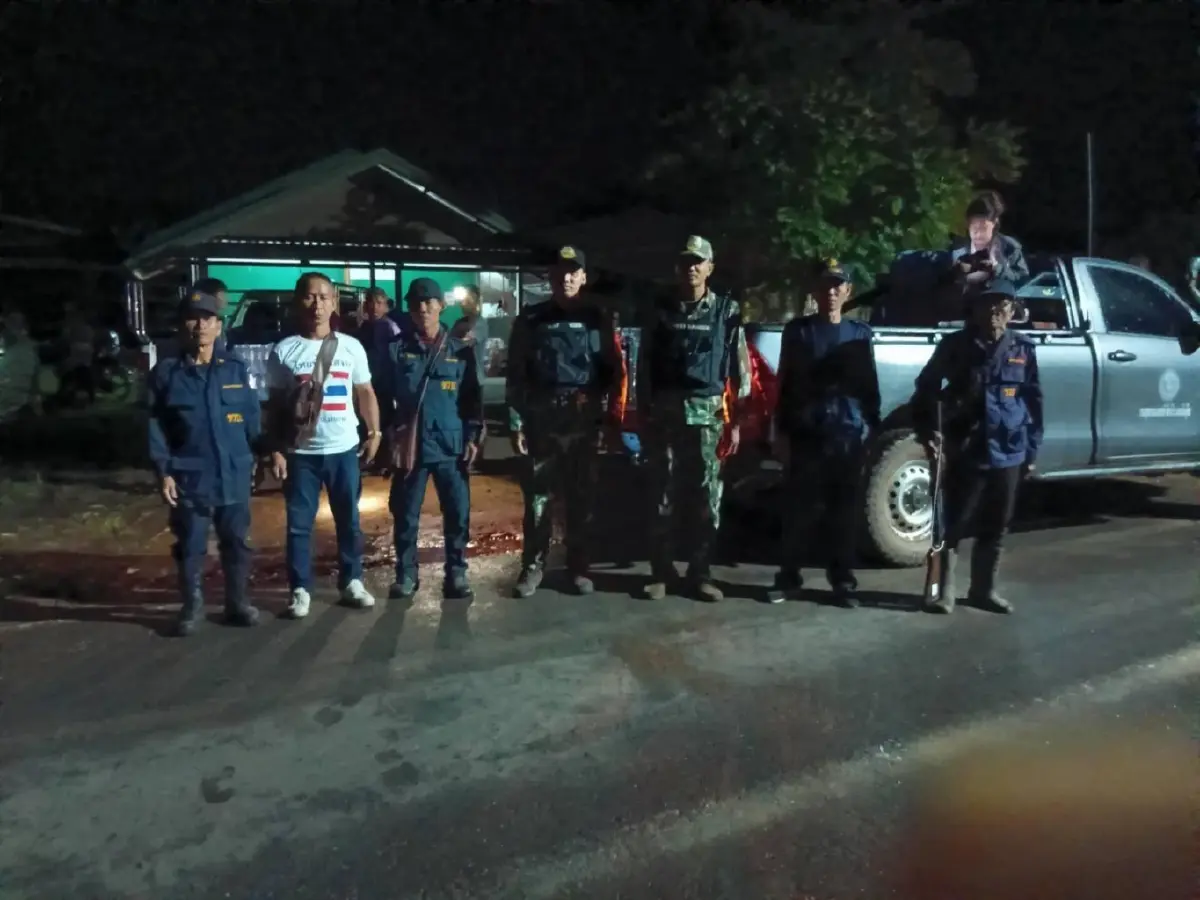 ชายแดนเดือด ขสป. ระดมพล พิทักษ์หมู่บ้าน ศรีสะเกษ-อุบลฯ ให้ปลอดภัย