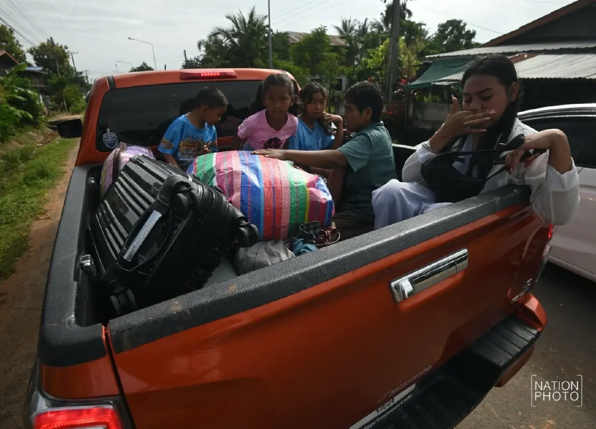ด่วน! ชาวพนมดงรักอพยพ เหตุยิงปะทะปราสาทตาเมือนธม เปิดคลิปบึ้ม