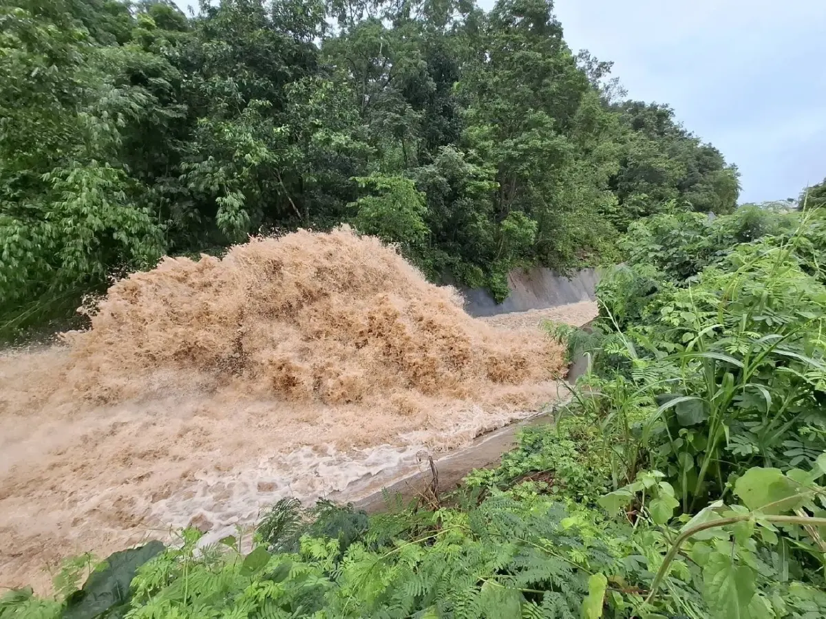 กรมชลฯ แจงน้ำหลากอุตรดิตถ์ 600 ลูกบาศก์เมตร/วินาที ไม่ใช่ 600 ล้านลูกบาศก์เมตร