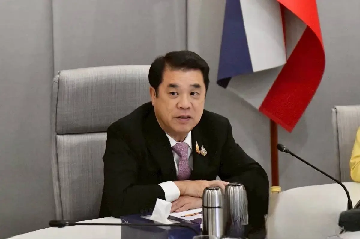 ‘การบินไทย’ พร้อมร่วมมือรัฐ ขนคนไทยในกัมพูชากลับบ้าน