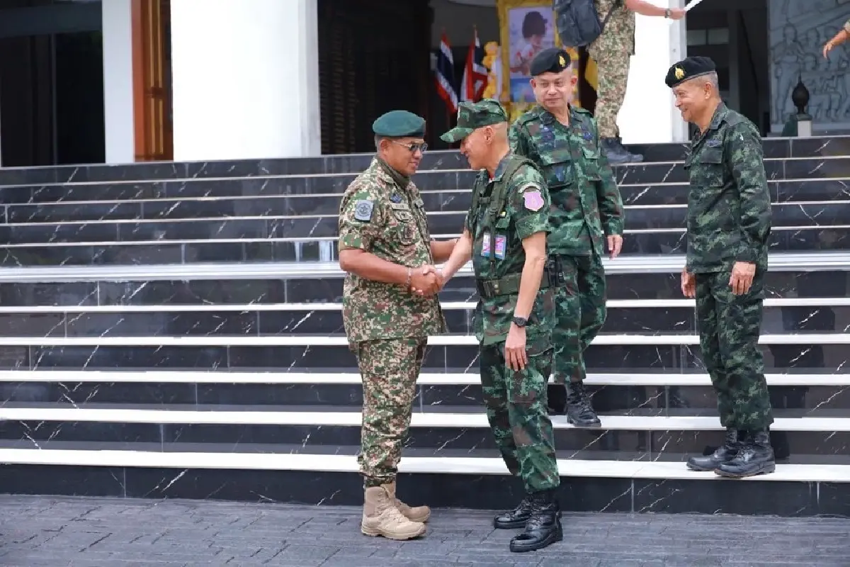 มทภ.2-มทภ.1 พบ ผบ.ทสส.มาเลเซีย ชี้แจงข้อเท็จจริง ชายแดนไทย - กัมพูชา