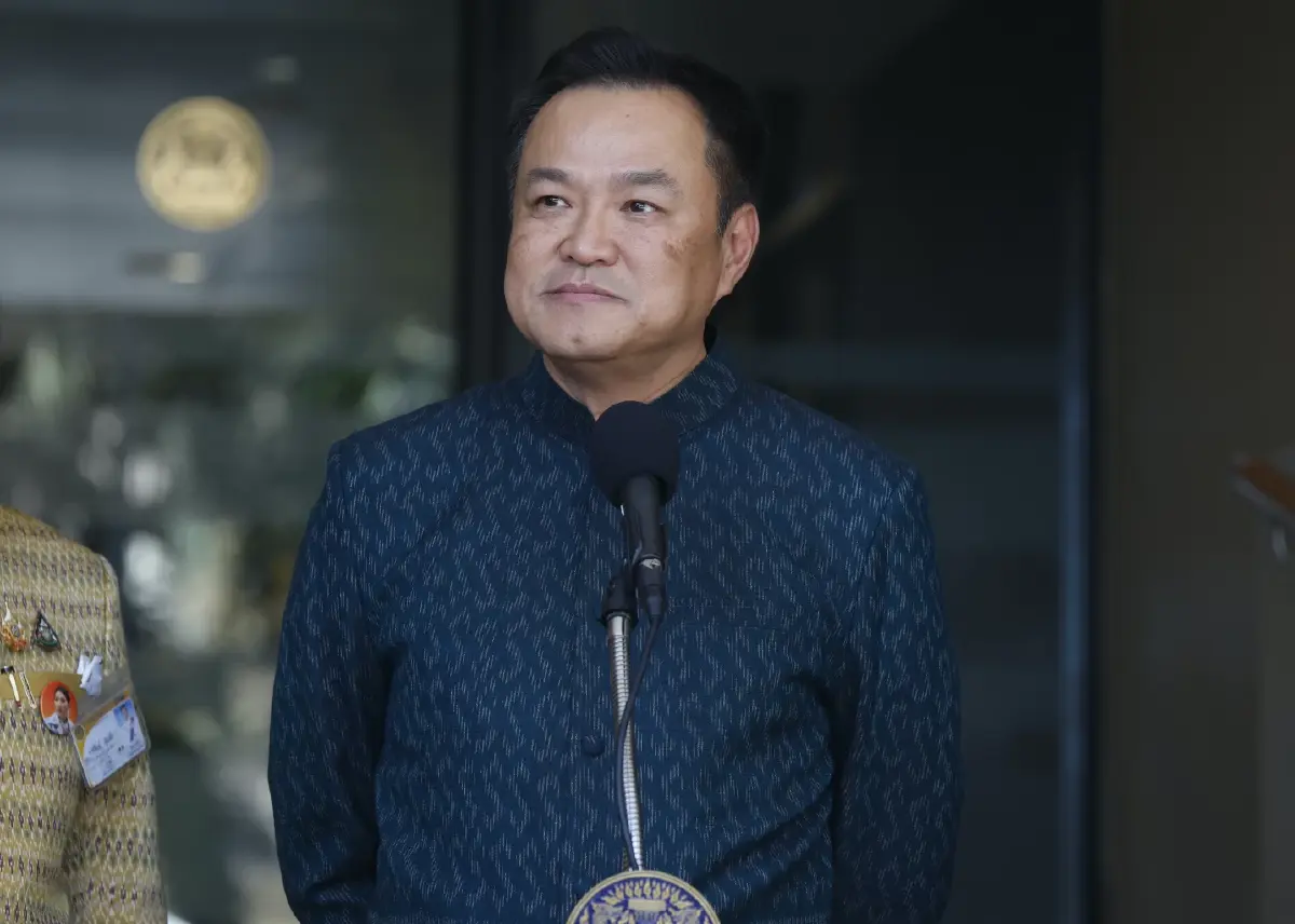 ฉากรบเกมแค้น ‘น้ำเงิน-แดง’  สงครามตัวแทน ‘เขย่าผู้นำ-เปลี่ยนนายกฯ'