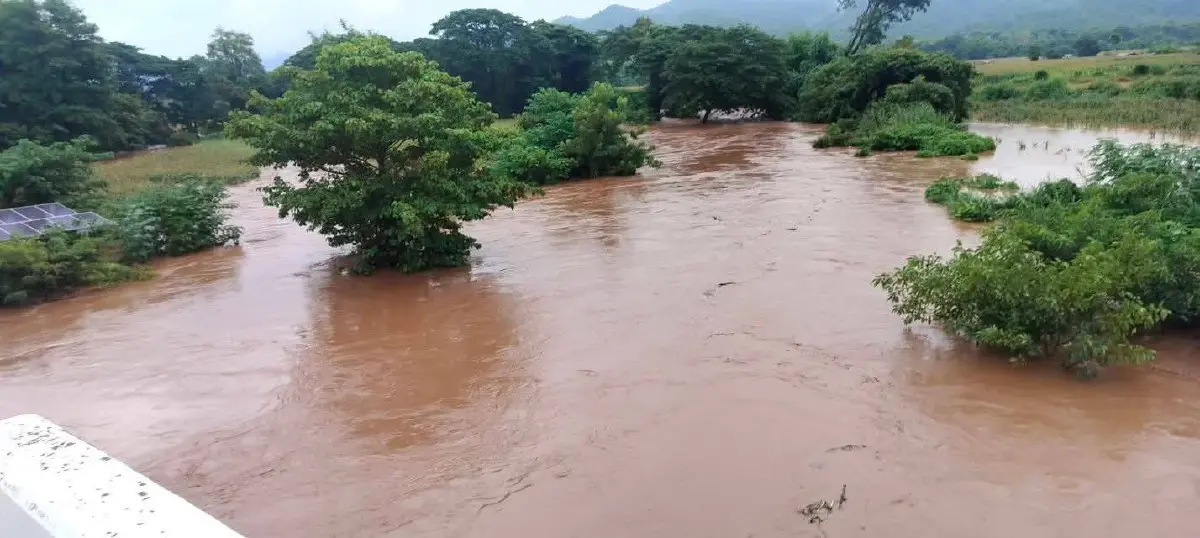 กรมอุตุนิยมวิทยา เตือนไทยมีฝนฟ้าคะนอง ฝนตกหนัก 80% เหนือหนักสุด