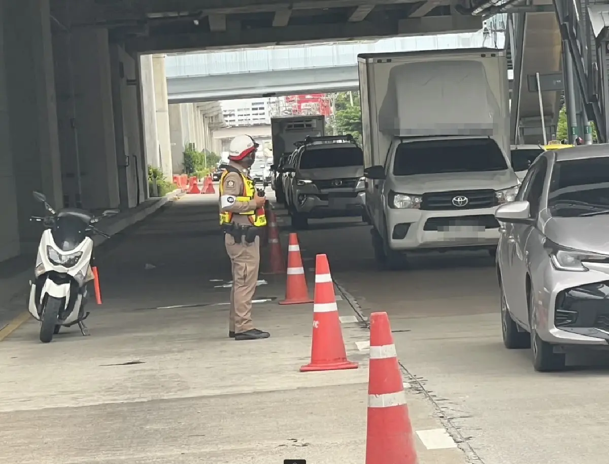 ด่วน ถนนทรุด แจ้งวัฒนะ ยุบเป็นหลุม ผู้ใช้ทางระวังอันตราย