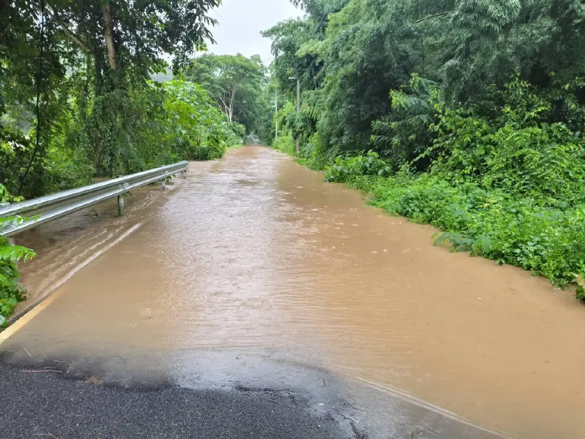 อุตุ เตือนไทยฝนตกหนักต่อ เหนือ อีสาน กทม. ระวังพายุไต้ฝุ่นก๋อมัย