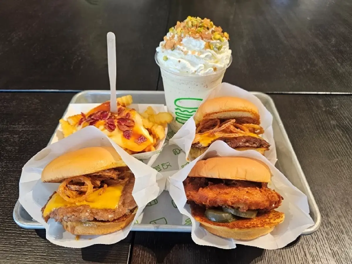 เมนูใหม่ Shake Shack พร้อมเปิดสาขาใหม่ \'สนามบินสุวรรณภูมิ\'