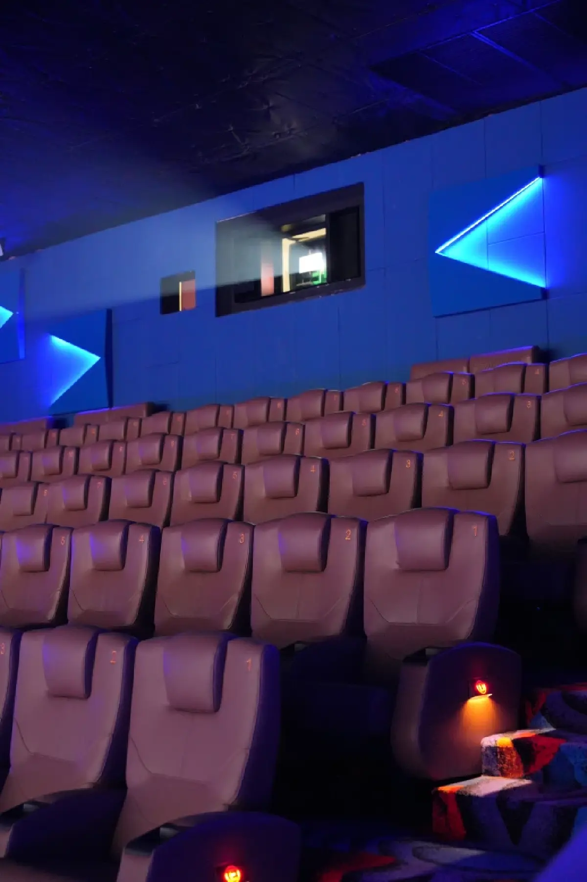 'เมเจอร์ ซีนีเพล็กซ์' ผนึก 'หงส์ไทย' หนุนแบรนด์ผงาด ผ่านจอ IMAX