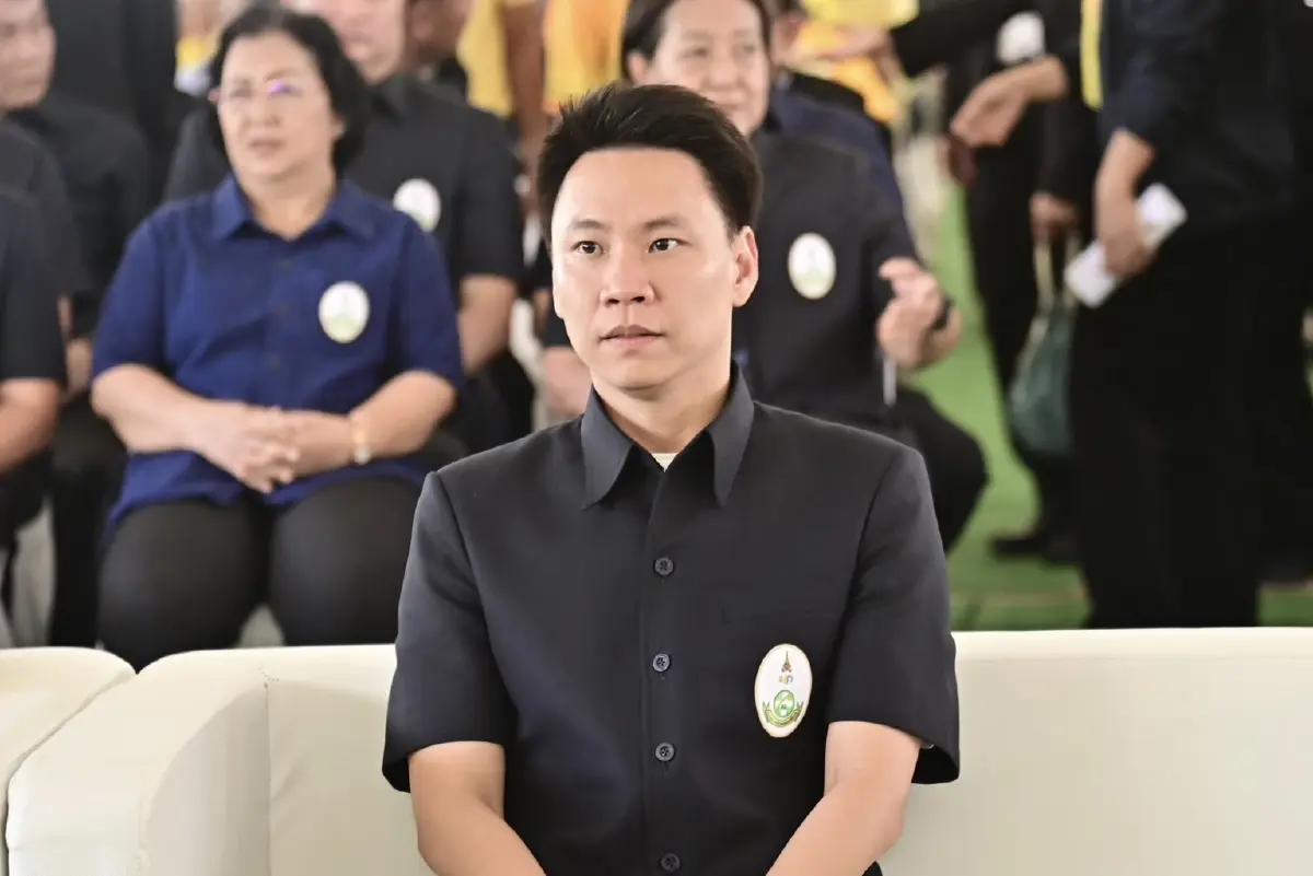 อรรถกร ศิริลัทธยากร เปิดคลินิกเกษตรเคลื่อนที่ในพระราชานุเคราะห์ฯ จ.นครศรี