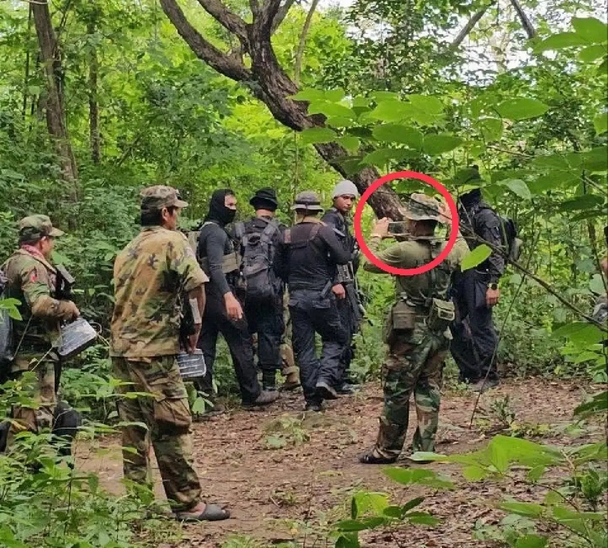 ทภ.2 เปิดกลยุทธ์ ทหารกัมพูชาจัดฉากยั่วยุ ถ่ายคลิปทำไอโอ โชว์ข่มทหารไทย