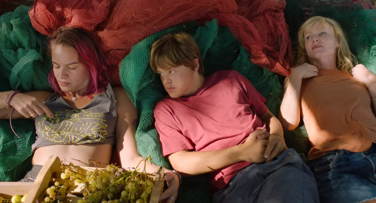 ชวนพินิจ 15+ หนัง LGBTQ+ จากเทศกาลภาพยนตร์เมืองคานส์ 2025